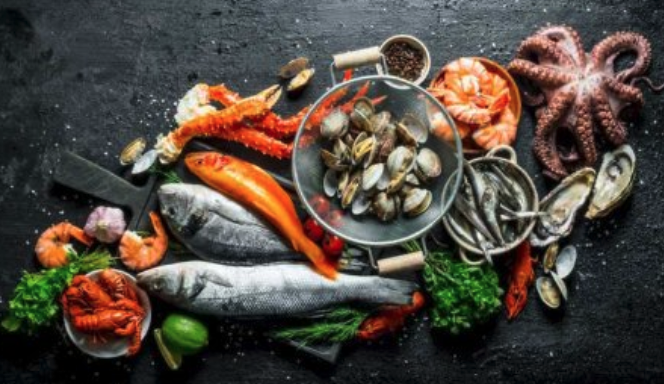 remorque-poissonnerie-coquillages remorque de marché poissonnerie crustacés coquillages