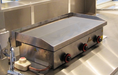 matériel de cuisson pour remorque vitrine de commerçant