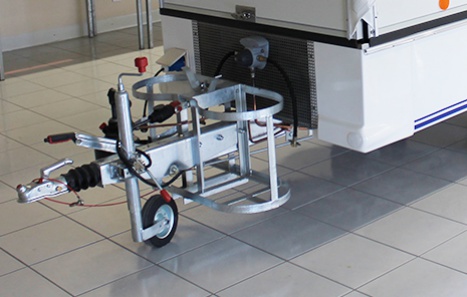 remorque magasin commerçant avec porte bouteilles