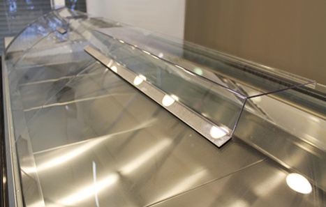 survitrine remorque de marché